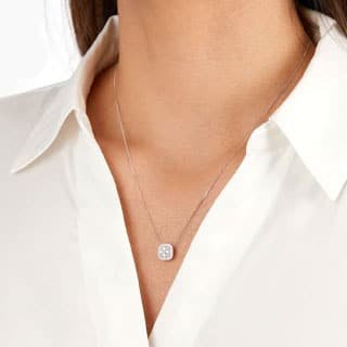 Home 48 Necklaces
